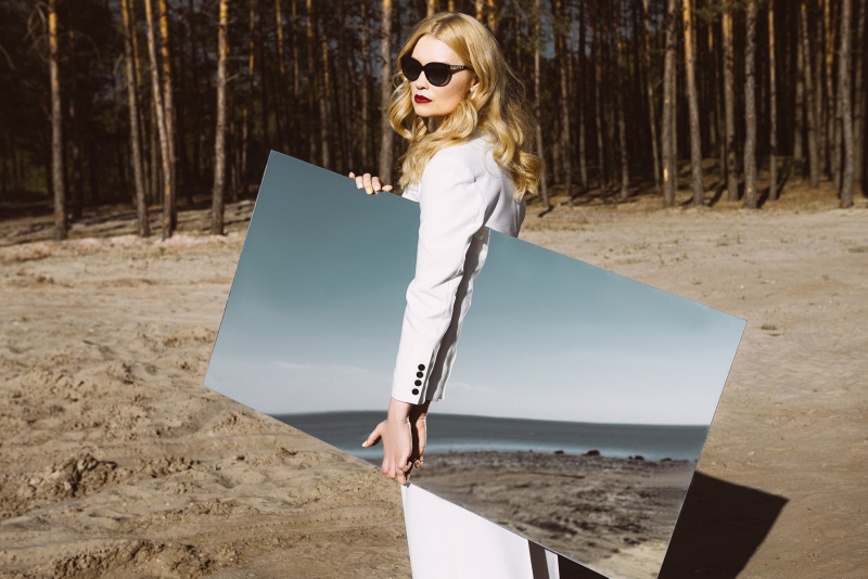 "Совсем другой человек": Лидия Таран поразила поклонников нежным образом в летней фотосессии