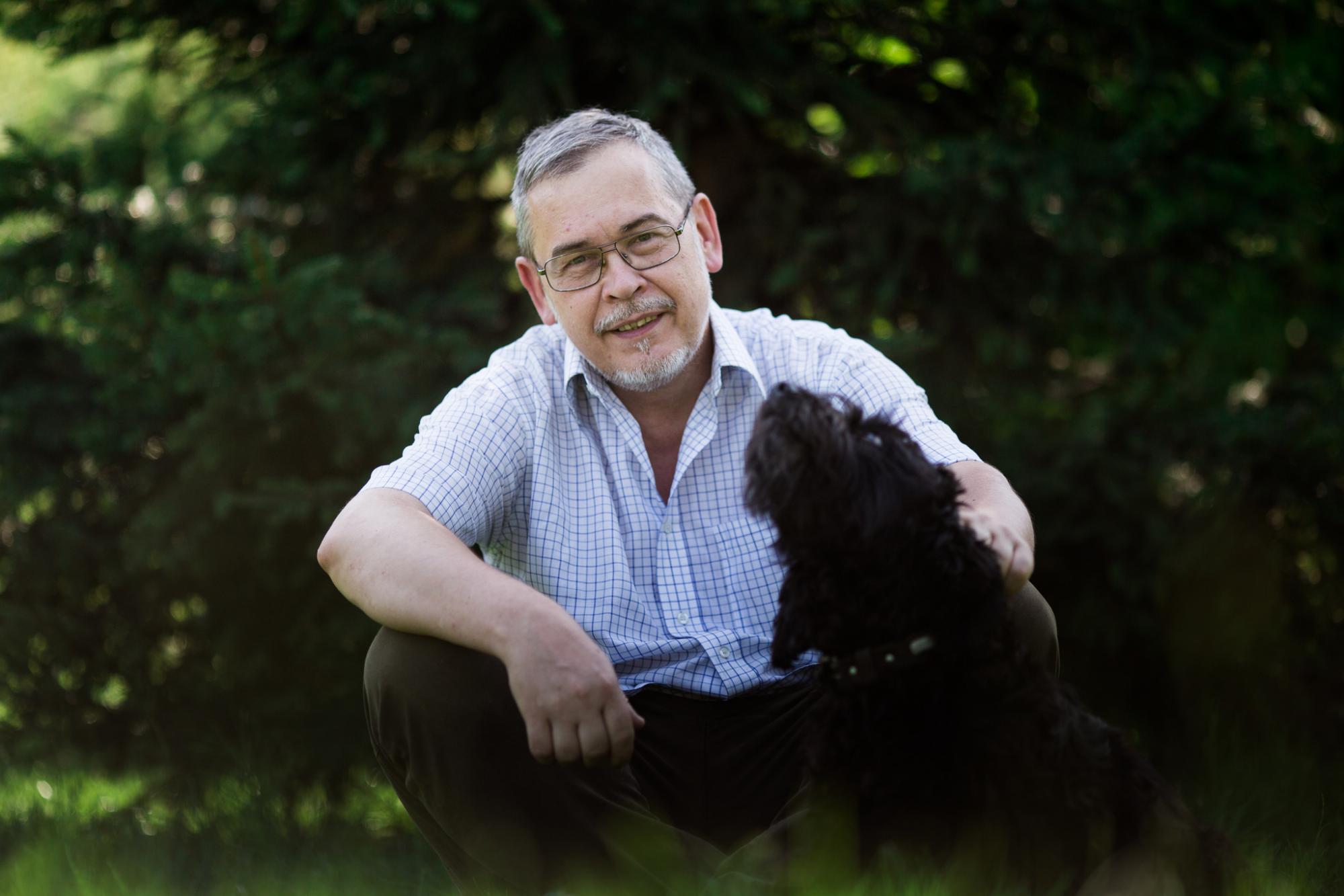 Науковець Ігор Загороднюк: &quot;Ми ганяємо бабусь, які продають проліски, але чіпляємо медалі героїв України тим, хто знищує задля деревини сотні гектарів лісових екосистем&quot;