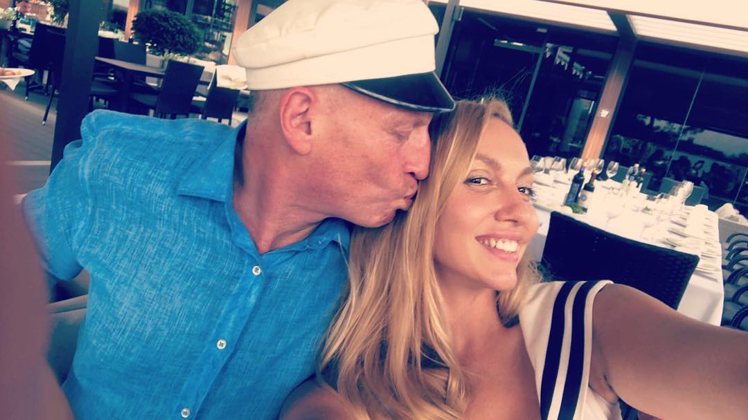 "Она счастлива": Оля Полякова трогательно поздравила мужа с днем рождения (фото)