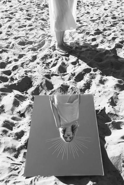 "Совсем другой человек": Лидия Таран поразила поклонников нежным образом в летней фотосессии