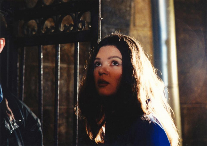 Руслана показала архивные фото 20-летней давности со съемок клипа на песню "Світанок"