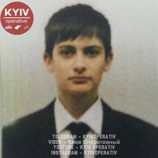 "Оставил деньги и документы": в Киеве пропал студент (фото)