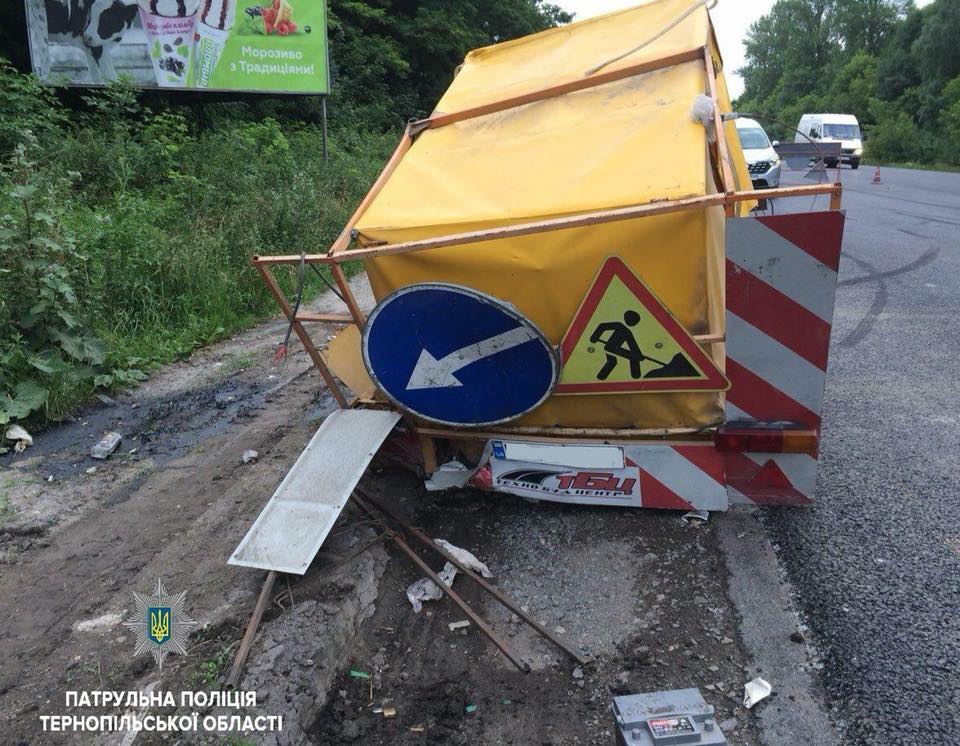 Хотів відкупитися за 50 грн: на трасі Тернопіль-Львів спіймали п'яного водія