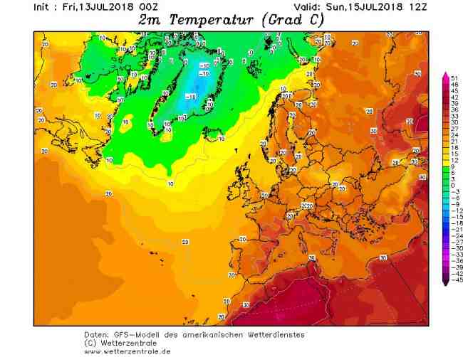 "Локальные дожди с грозами": народный синоптик рассказала о погоде на эти выходные