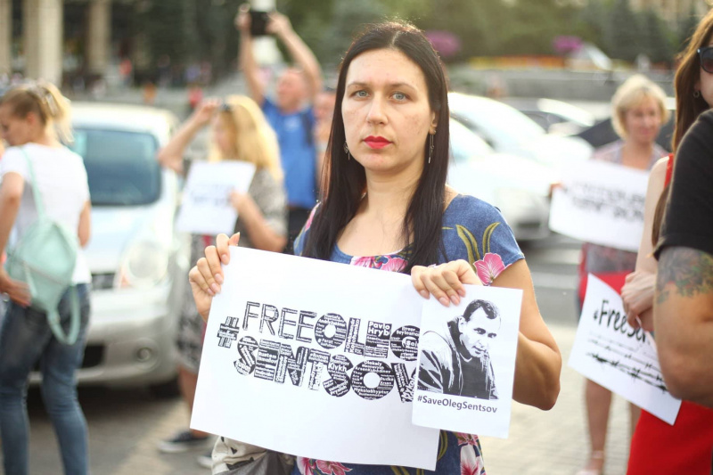 День рождения Олега Сенцова: в Киеве проходит акция в поддержку политзаключенного (фоторепортаж)
