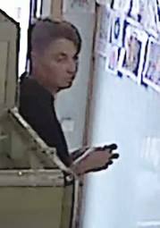 "Відібрав у дочки гроші": у Києві розшукують небезпечного грабіжника (фото)