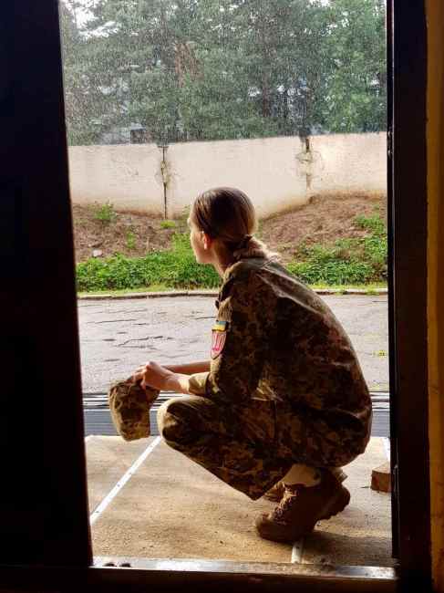 Красота спасает мир: как офицер Ирина разрушает стереотипы об украинской армии