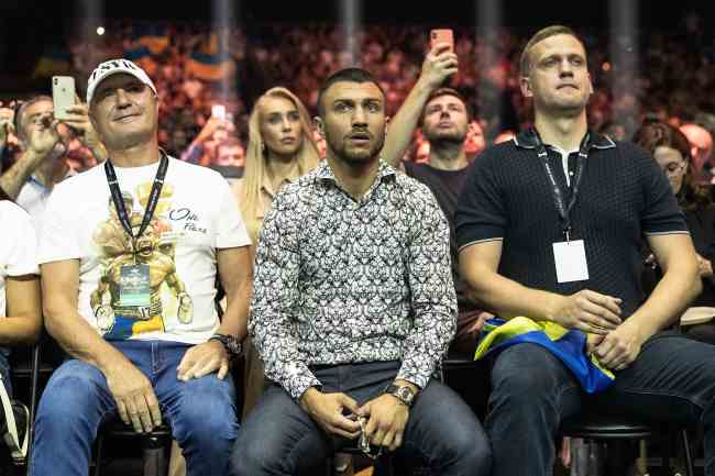 "Он должен бить воздух": что советовал Ломаченко Усику в поединке с Гассиевым (видео)