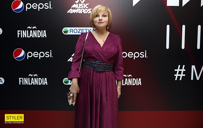 М1 Music Awards 2017: звезды на красной дорожке премии (фоторепортаж)