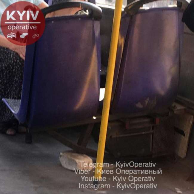 "Это ад": сеть насмешили "новые технологии" в киевских маршрутках (фото)
