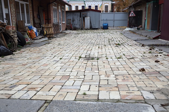 Андреевский спуск 14-16