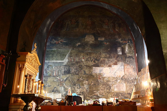 &quot;Таких спеціалістів лишилися одиниці&quot;: як реставратор відновлює унікальний живопис на історичних пам’ятках України