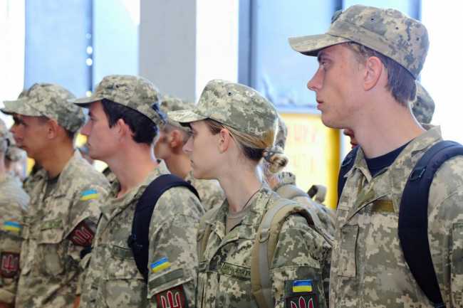 Красота спасает мир: как офицер Ирина разрушает стереотипы об украинской армии