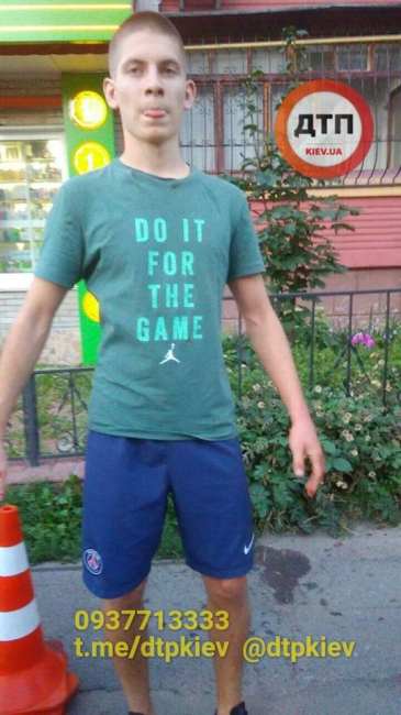 "Обмивали перекуп машини": під Києвом сталася серйозна бійка за зауваження