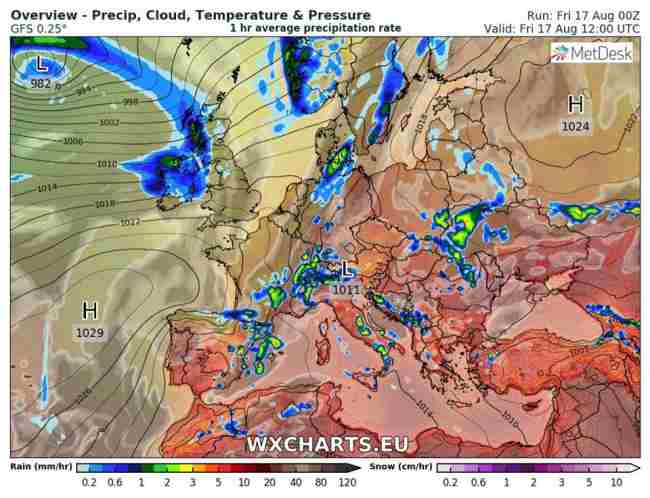 Дощі на Яблучний Спас: синоптик дала прогноз погоди на вихідні