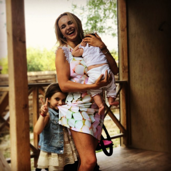 "Маршмэллоу на маме": Лилия Ребрик рассказала, чем кормит детей (фото)