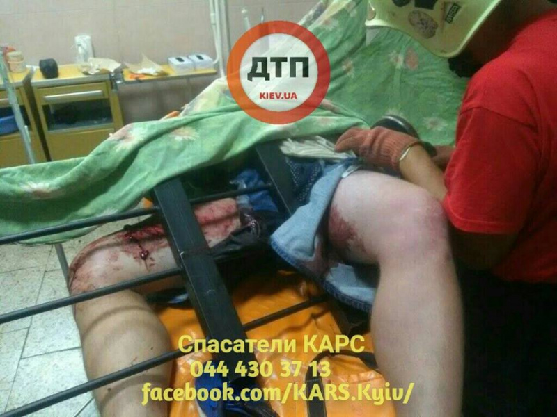 "Пытался перелезть через забор": в Киеве мужчина "накололся" на штыри (фото)