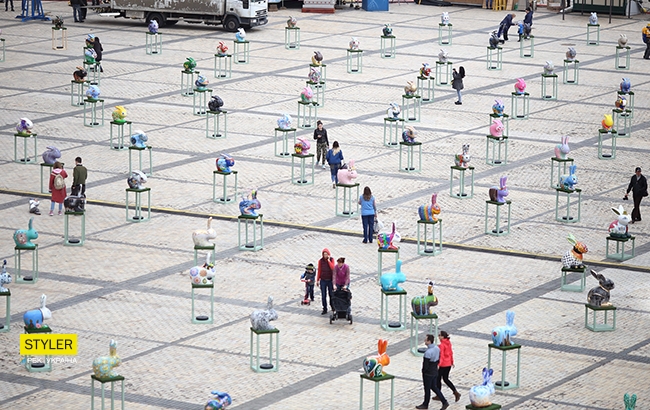 У Києві відкрився фестиваль писанок: яскравий фоторепортаж