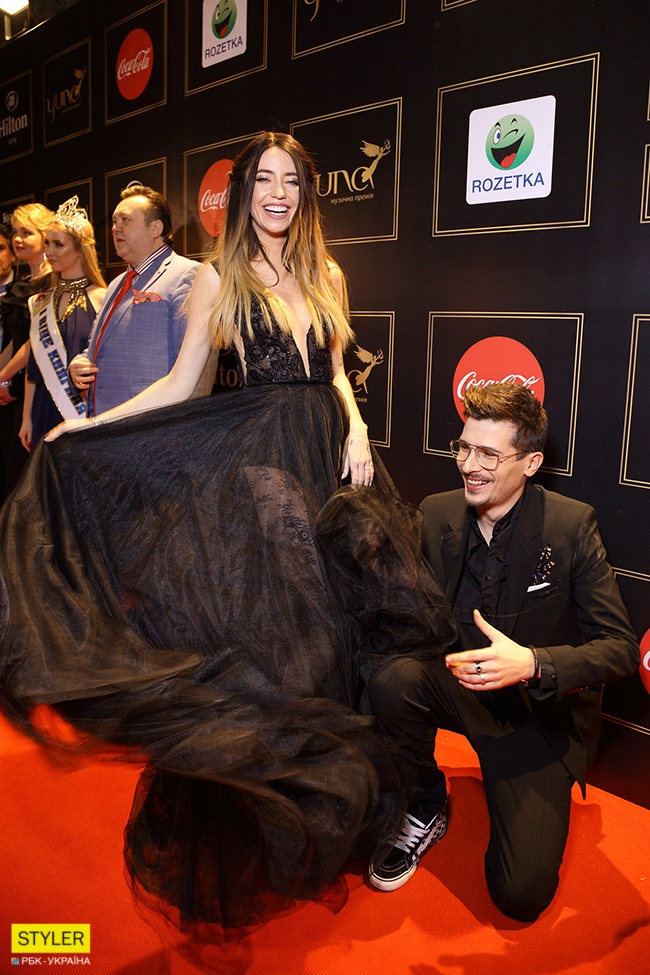 YUNA 2018: Надя Дорофеева произвела фурор в платье с глубоким декольте (фото)