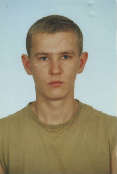 Вічна пам'ять: в мережі розповіли про загиблих в квітні бійців АТО