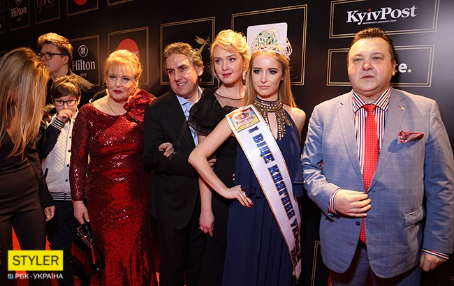 YUNA 2018: фоторепортаж с красной дорожки музыкальной премии