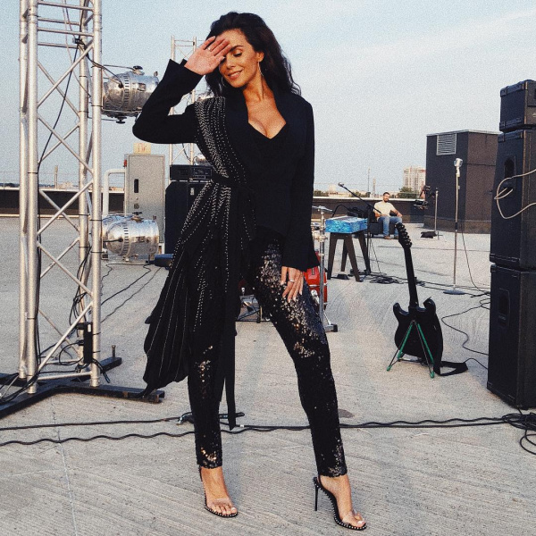 "Джоли до нее далеко": Настя Каменских покорила сети новым образом (фото)