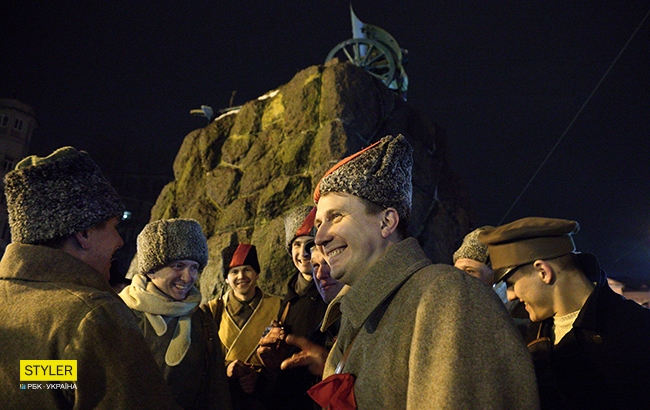 Століття бою під Крутами: у Києві відбулася реконструкція легендарної битви (фоторепортаж)