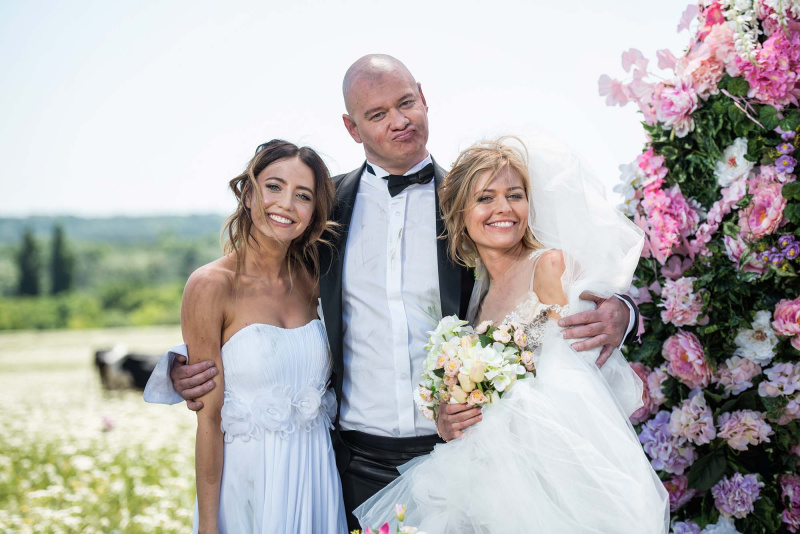 Зеленський отримав з десяток ляпасів від Дорофєєвої: з'явився тизер фільму (відео)