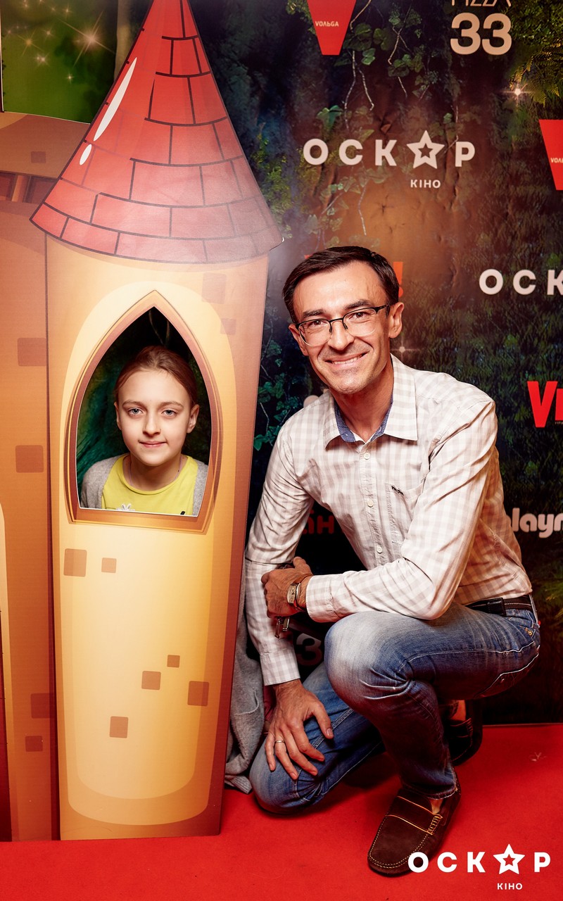 "Зачарований принц": Олег Винник, Катя Осадчая и другие звезды на премьере мультфильма