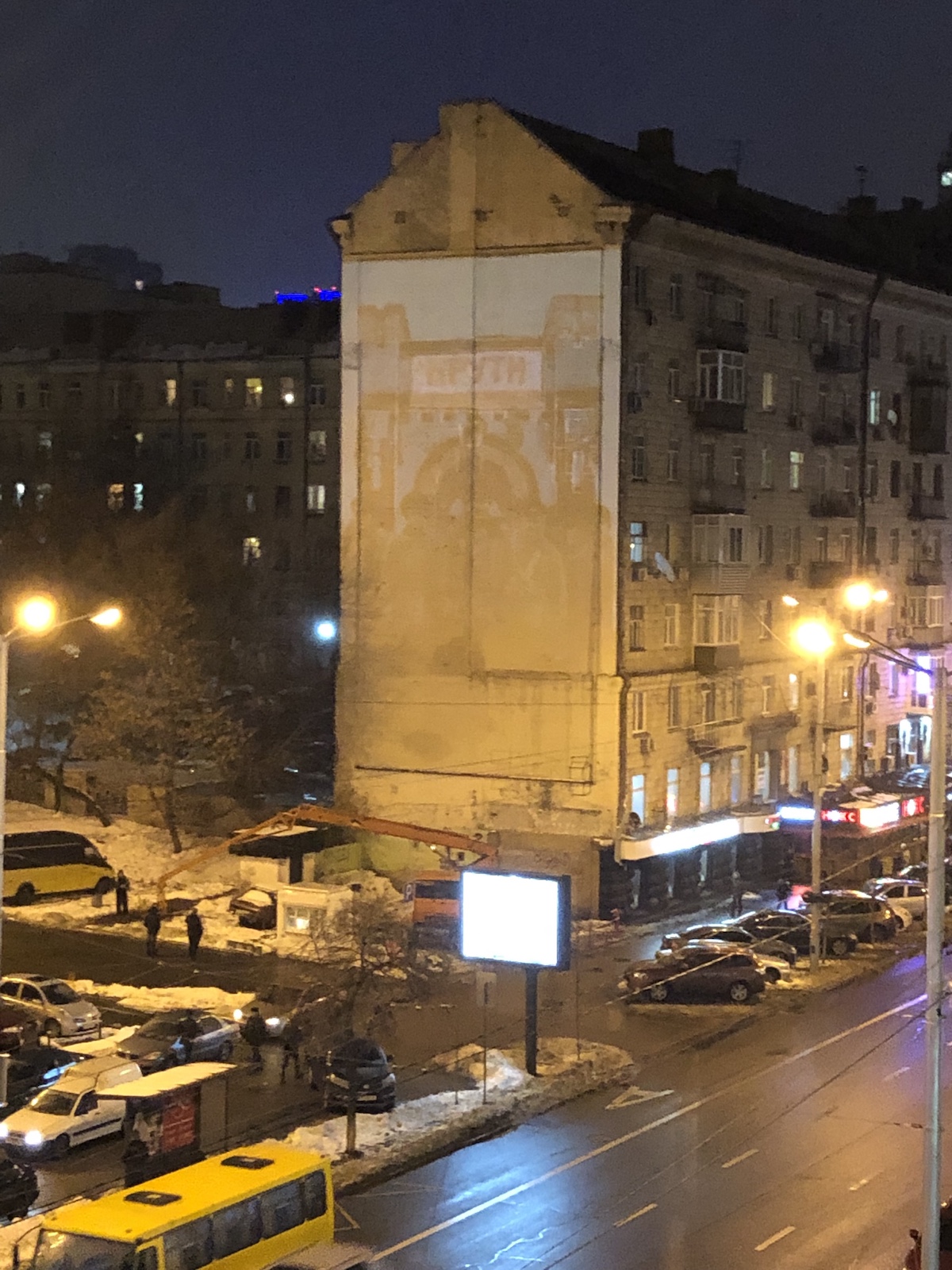 "Вогонь запеклих не пече": у центрі Києва з'явиться мурал "Крути"