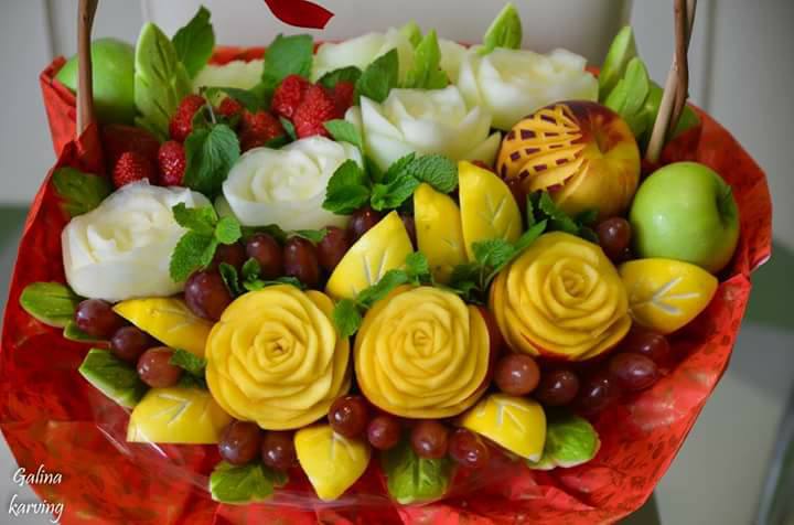 Українка створює вражаючі їстівні букети (фото)