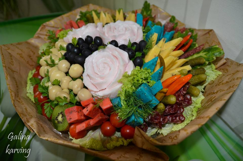 Українка створює вражаючі їстівні букети (фото)