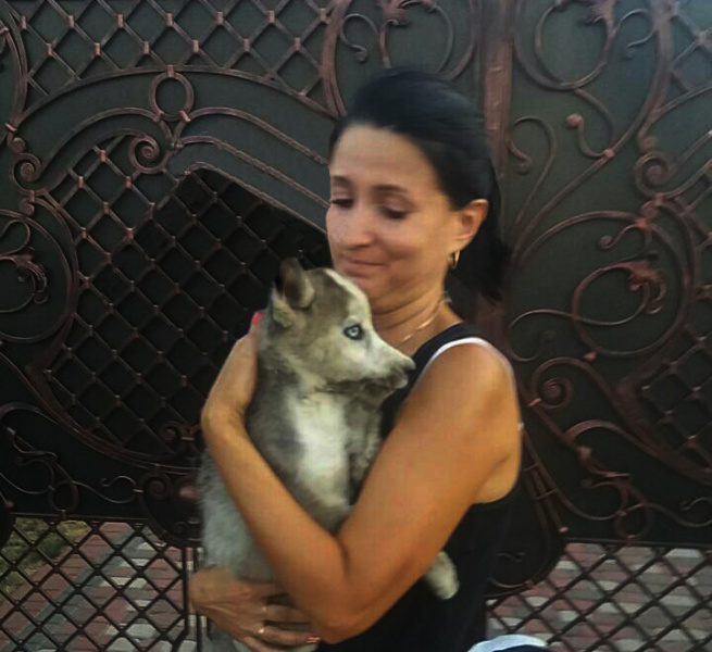 Спрятался от жары: на Закарпатье четыре часа спасали щенка