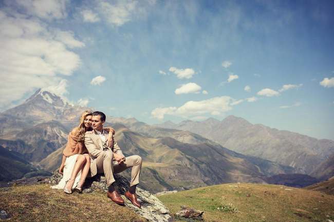 &quot;Самая лучшая на свете&quot;: известный украинский ведущий поздравил жену с годовщиной свадьбы (фото)