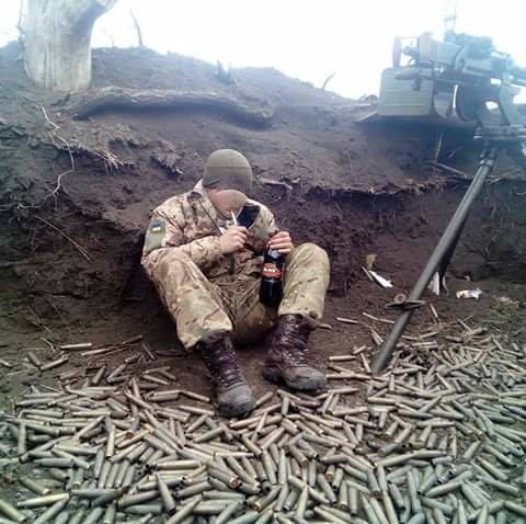 "Это нужно менять": на Донбассе пожаловались на неисправные пулеметы и показали виновника (фото)