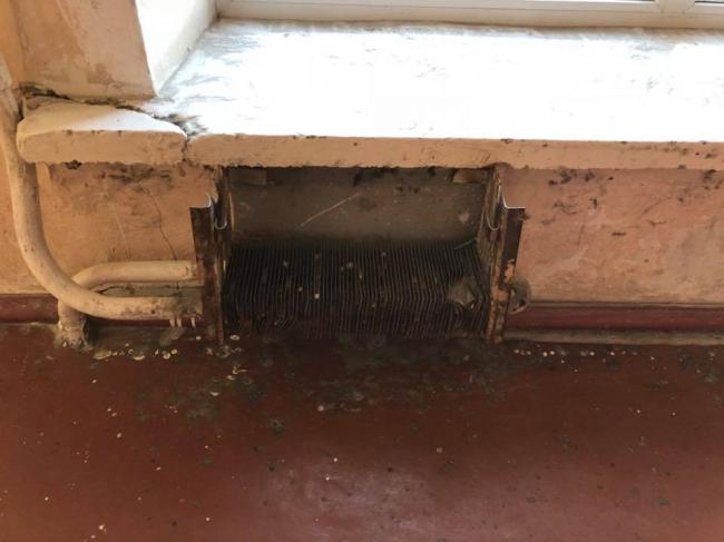 "Это лицо страны": известный общественный деятель показал ужасное состояние общежития одного из лучших вузов