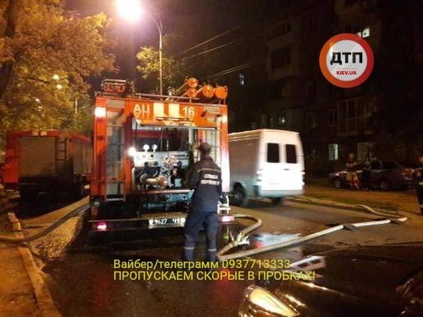 "Под носом у полиции?": в сети высказались о поджоге магазина и избиении продавца в Киеве (фото пострадавшего)