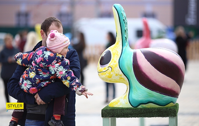 У Києві відкрився фестиваль писанок: яскравий фоторепортаж