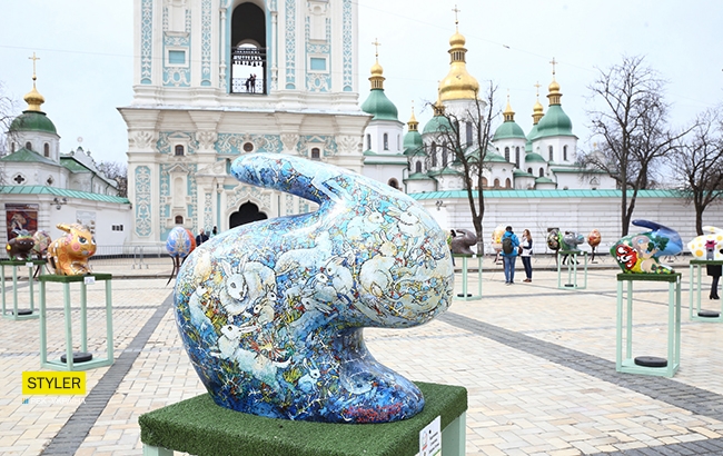 У Києві відкрився фестиваль писанок: яскравий фоторепортаж