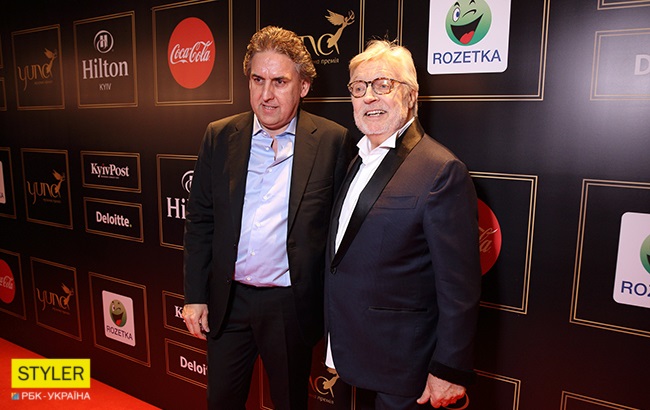 YUNA 2018: фоторепортаж с красной дорожки музыкальной премии