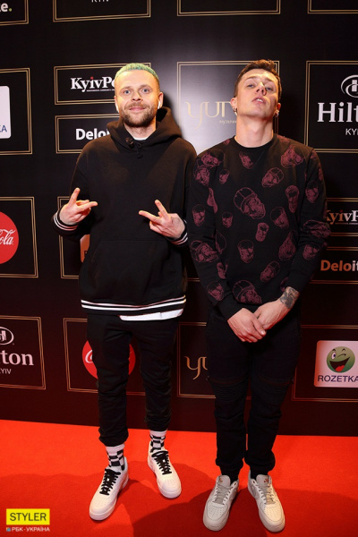 YUNA 2018: фоторепортаж с красной дорожки музыкальной премии