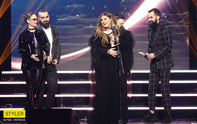 Участники Нацотбора на Евровидение 2018 на красной дорожке YUNA (фоторепортаж)