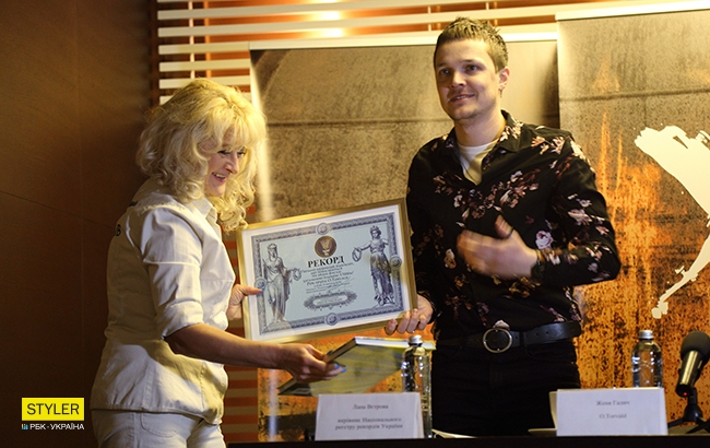 &quot;Обратите на меня внимание&quot;: Женя Галич сделал неожиданное предложение Тине Кароль