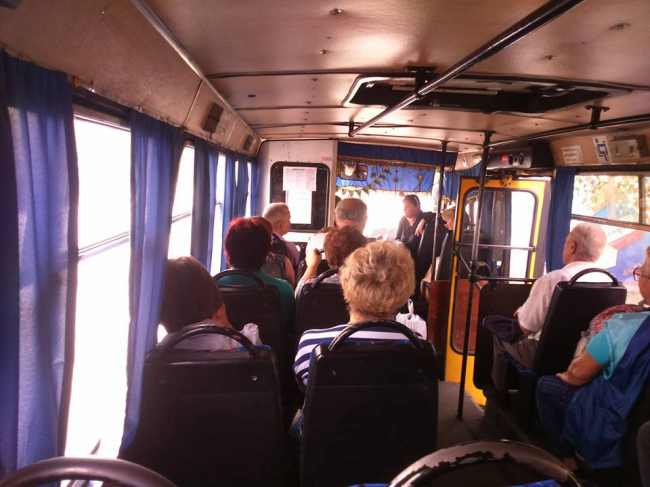 "Все были на стороне водителя": в Киеве матери погибшего в АТО отказали в льготном проезде