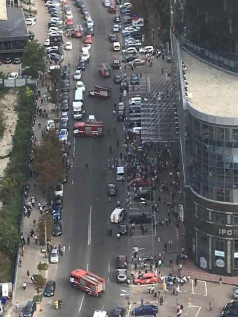 У київському бізнес-центрі сталася пожежа: подробиці інциденту