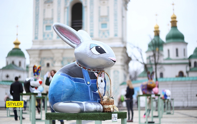 У Києві відкрився фестиваль писанок: яскравий фоторепортаж