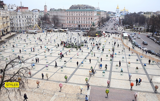 У Києві відкрився фестиваль писанок: яскравий фоторепортаж