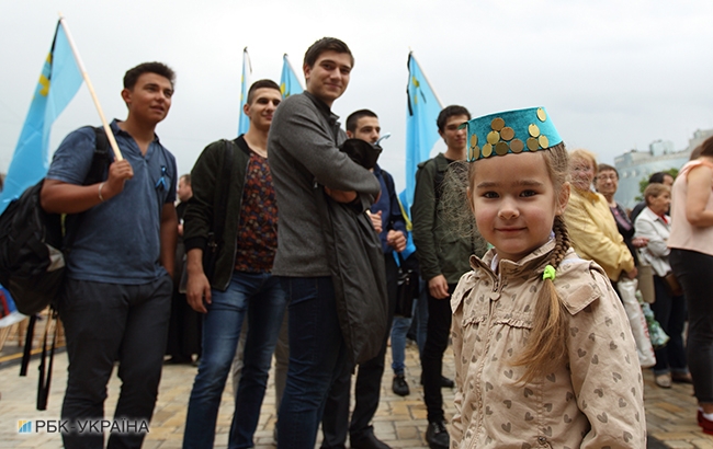 У Києві пройшов Вечір-реквієм пам'яті жертв депортації кримських татар (фоторепортаж)