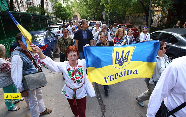 В Киеве прошел юбилейный мегамарш вышиванок: яркие фото