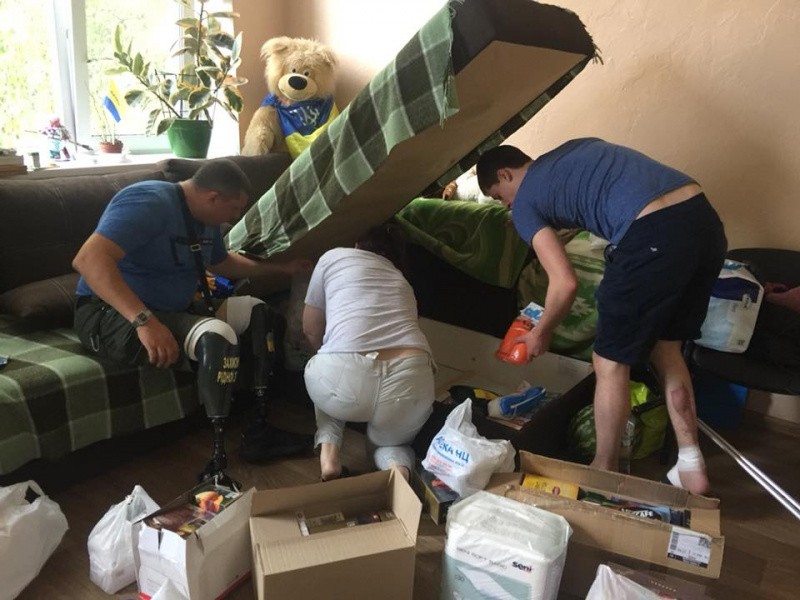 "Война продолжается": волонтер сообщила о поступлении раненых в киевский госпиталь и призвала помочь